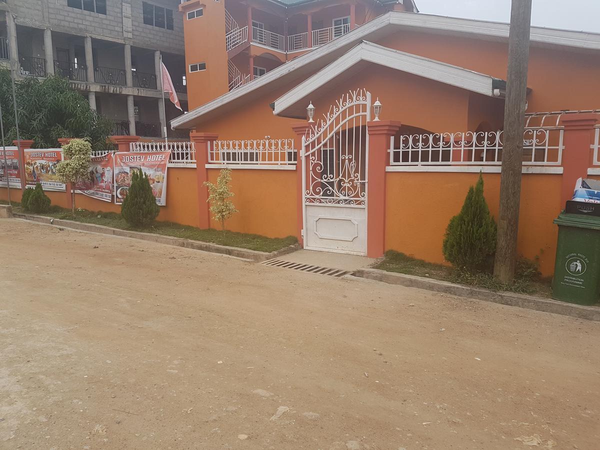 Jostev Hotel Kumasi Kültér fotó